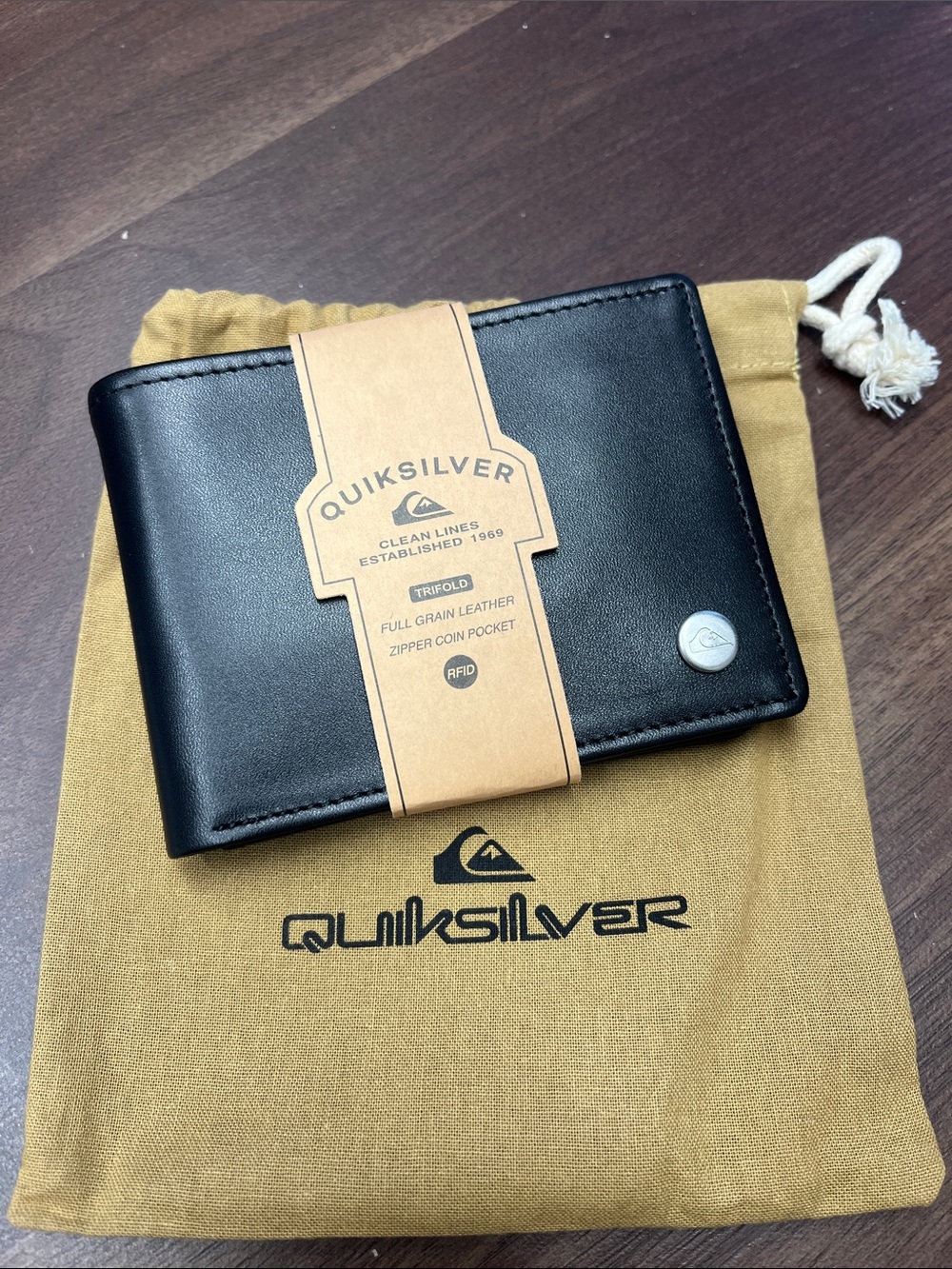 Quiksilver Black Leather Trifold Wallet with Metal Logo